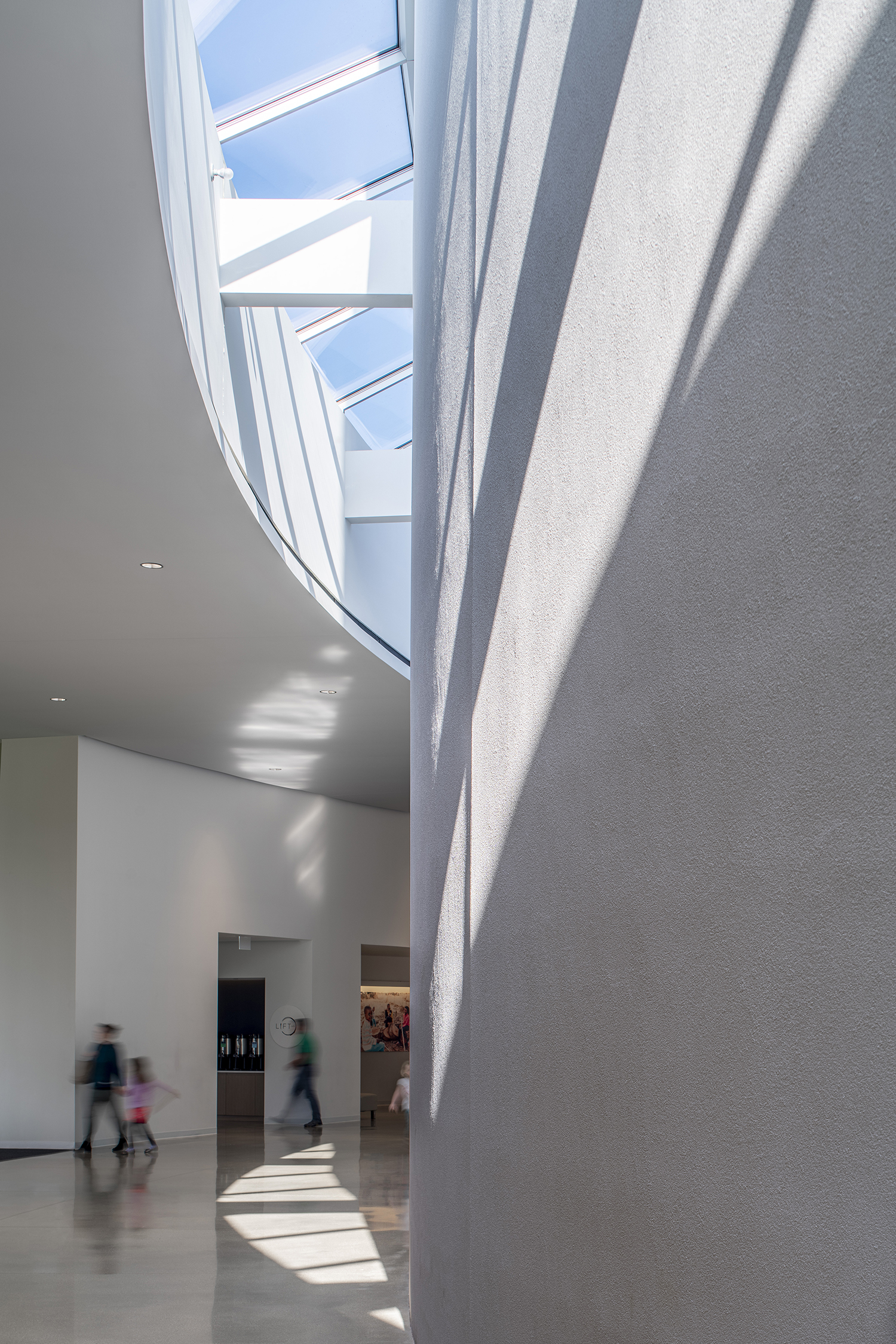 Interior w skylight rossiter-web